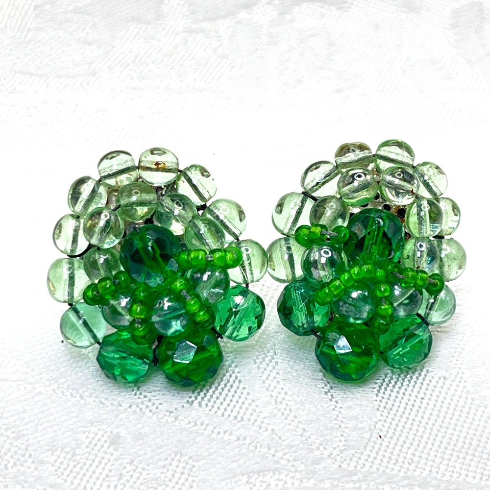 Vintage Retro Western Germany Gradient Green Glass Cluster Clip-On Earrings